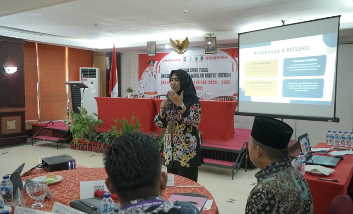 1760584759_Pemateri kedua